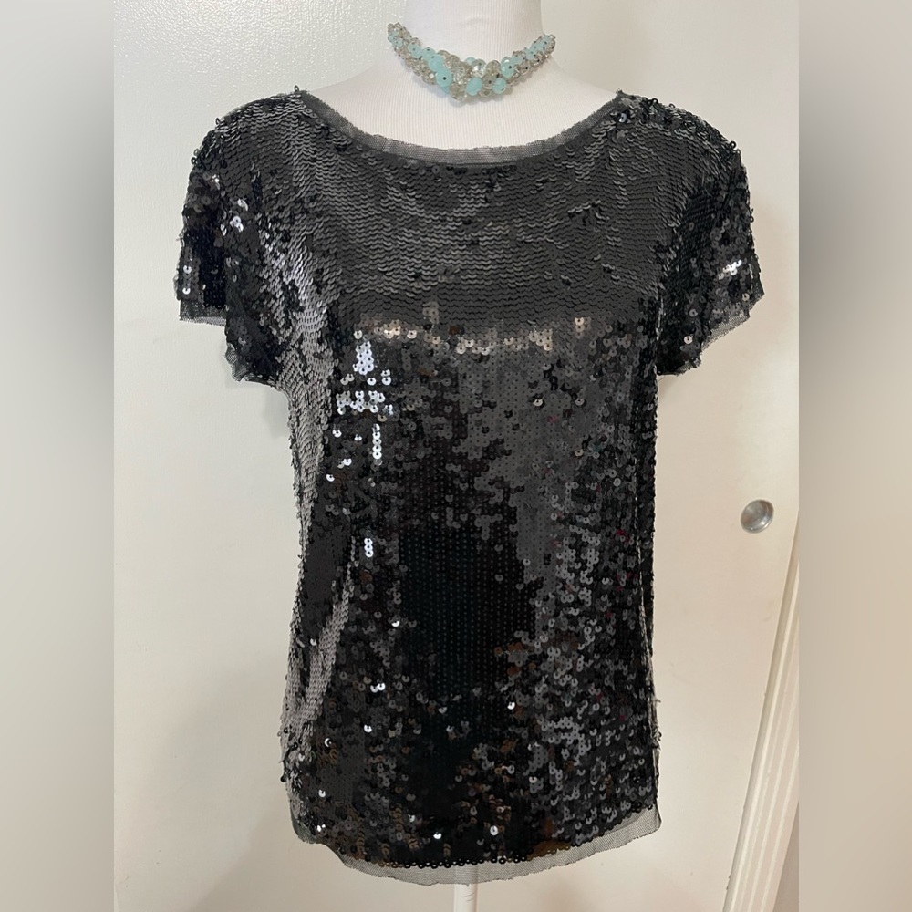 Like new Ann Taylor black Sequin Blouse size Small Blousy Fit